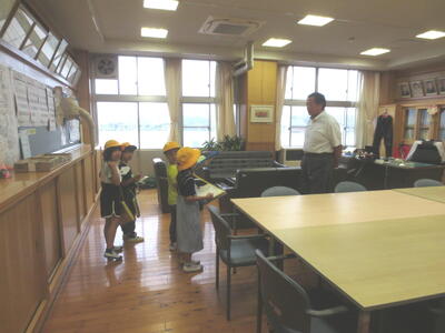 1年学校たんけん6