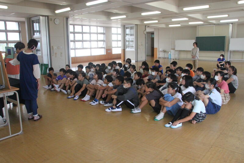 6年読み聞かせ01