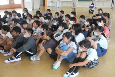 6年読み聞かせ04