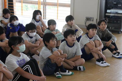 5年読み聞かせ04