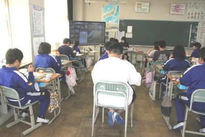 6-1図書フェス03