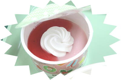 カップデザート！クリーム最高！おいしかったです。