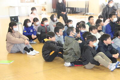 3年読み聞かせ03