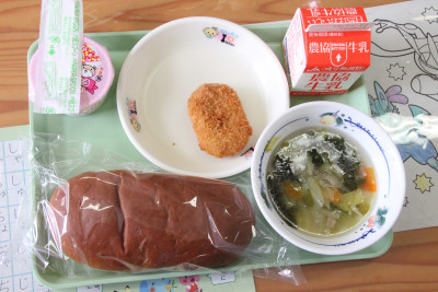 給食08（本時の給食）