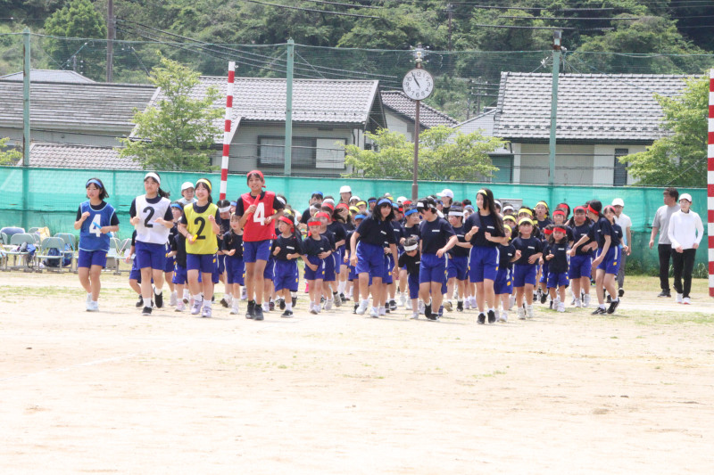 13_サザンクロスリレー女子（団）01