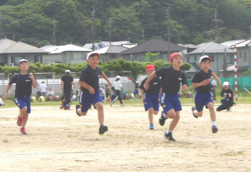 06_1･2年（個）50m走05(済)