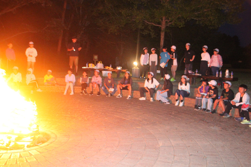 キャンプファイヤー01