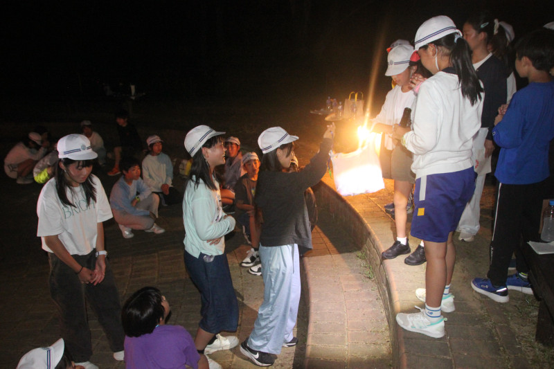 キャンプファイヤー05