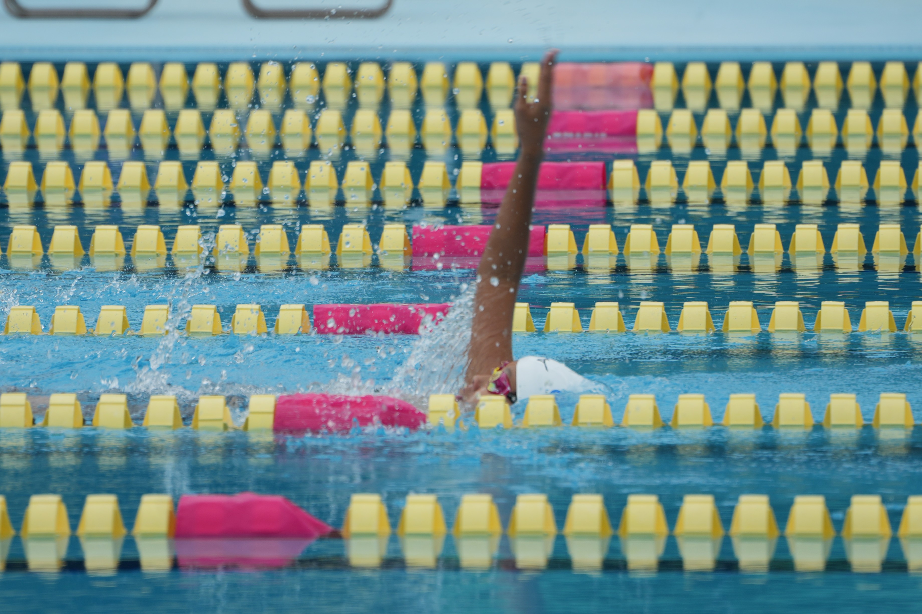 42C 男子100BK 晴磨