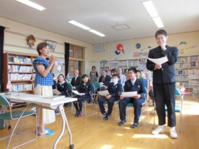 １００ｍ先のしっぽに向けて