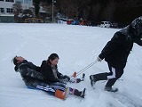 そり遊び