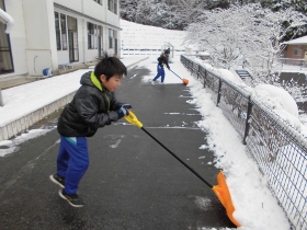 雪かきの様子
