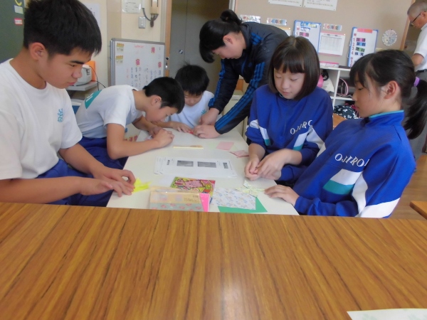 何を折っているのかな