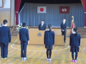 新しい先生のお話