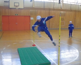 華麗にジャンプ