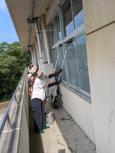 PXL_20250822_225938840