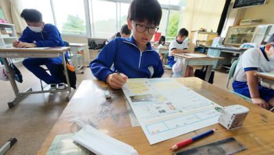 DJI_20251014084409_0005_D