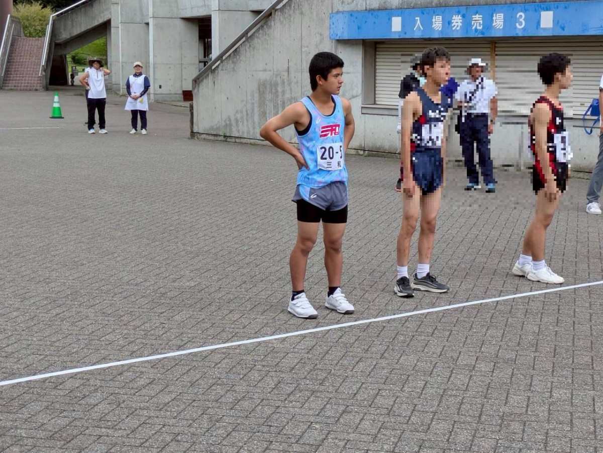 FFF717CE-245D-44FE-9FF8-30913E1CE6E2