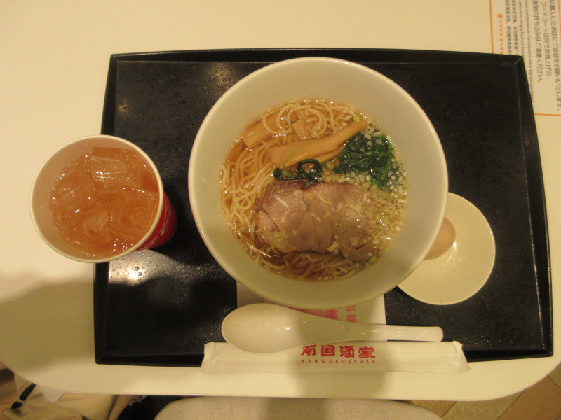 昼食４