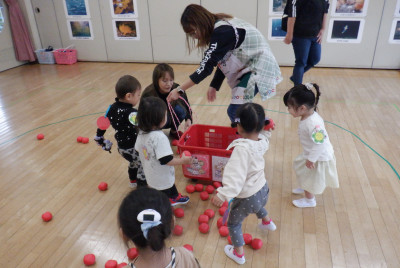 00 みゅう 玉入れDSCF5223