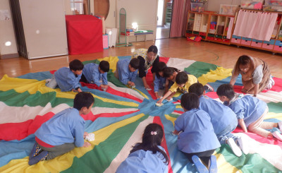 00年長 バルーン雑巾がけ SCF6104