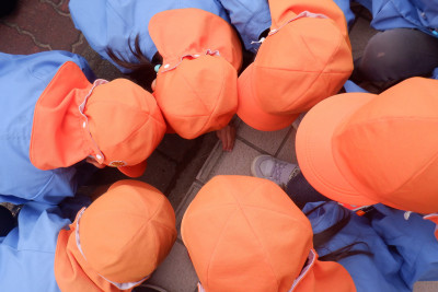 00   年少　テントウムシ　見つけた　DSCF7056