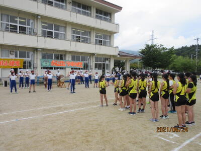 5年生による応援