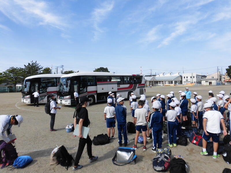 行ってきます。