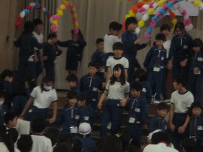 あたたかく１年生を迎えました。