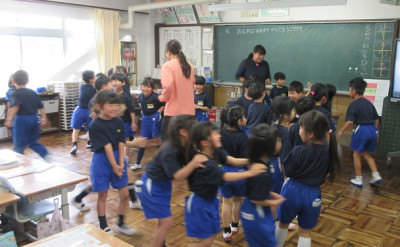 １の２音楽に合わせて