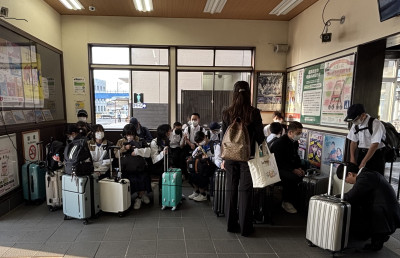 勿来駅にて　出発式