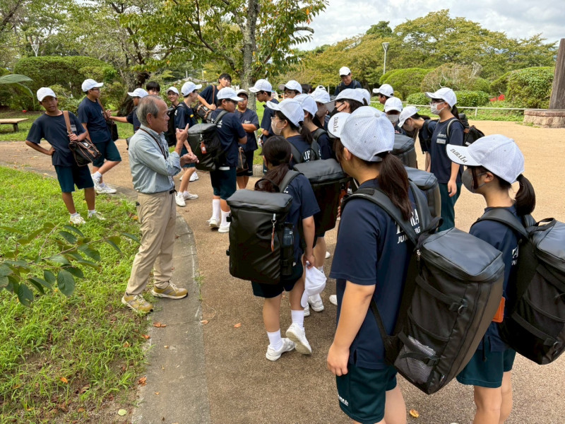 7BA17F5E-A96D-4EA3-8436-868711995DD3