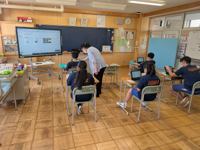 PXL_20250916_053238815