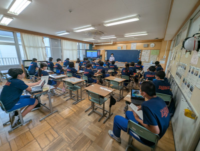 PXL_20250929_042659516.MP