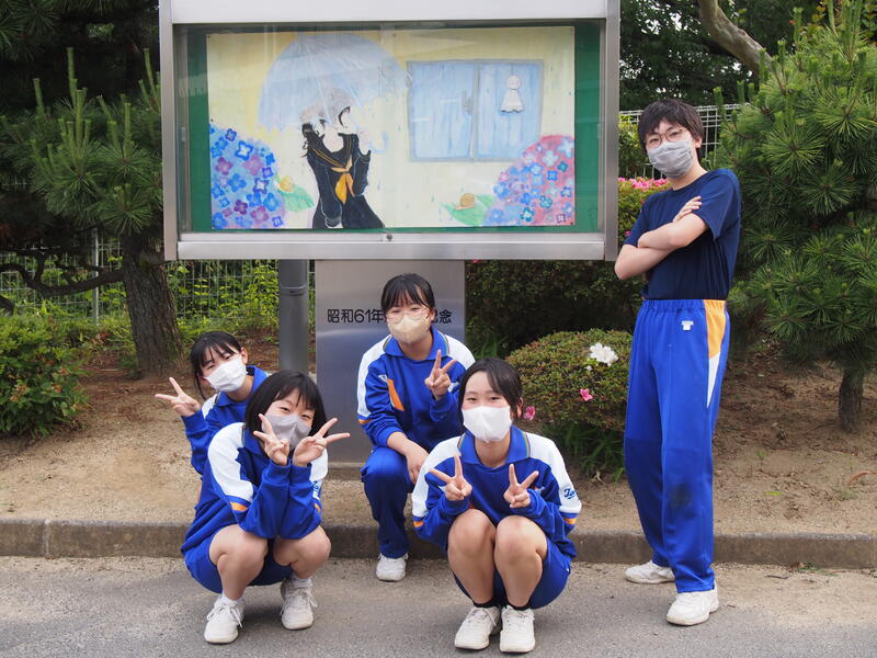 ６月の玄関ディスプレイの作品