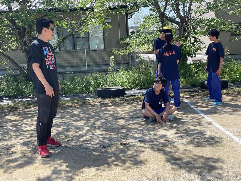 顧問からアドバイスをもらっています！