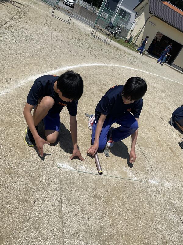 先輩からアドバイスをもらっています！