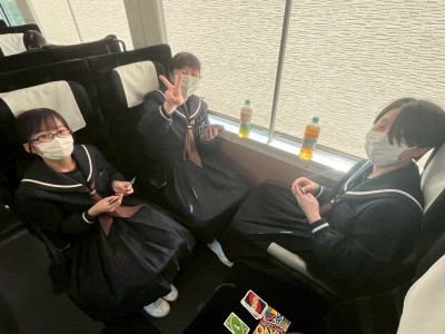 6E757C55-79EF-44F7-B5F8-1F454B74DB19