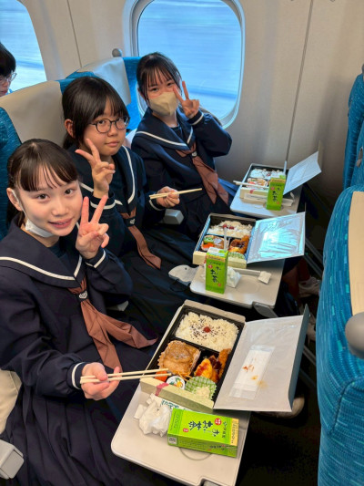 19F4B219-8191-419D-8495-6F95083A8660