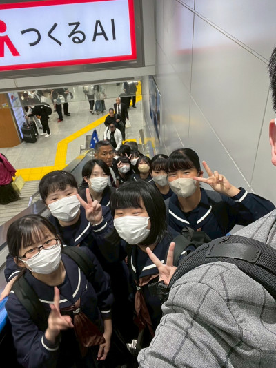 F0504349-483F-492F-A55C-3FCAAE255DC0