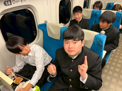 8C7F1A74-C972-4D0D-B9BD-0C4F1EE8F029