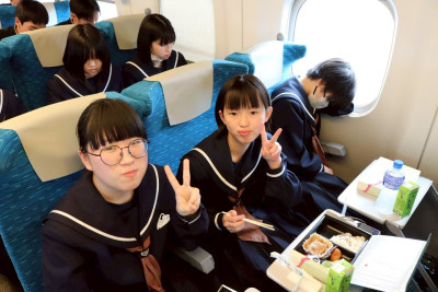 0359A1D8-DEC6-47A5-9786-3CD0765E3223