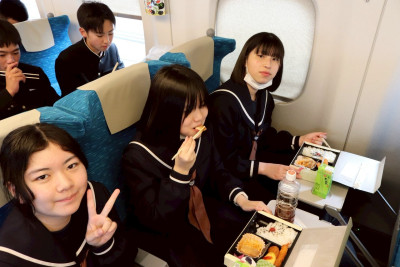 A4250CA7-B663-4C8A-BEBB-BB4B4F51F090