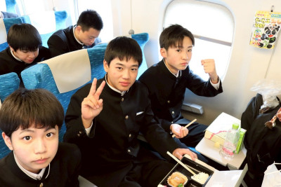 C29ECF3C-0CAD-4921-A881-AA82AEA94BFA