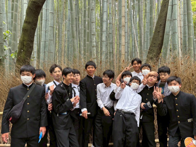 CD4733EA-7842-4312-BD7D-1075B070EE86