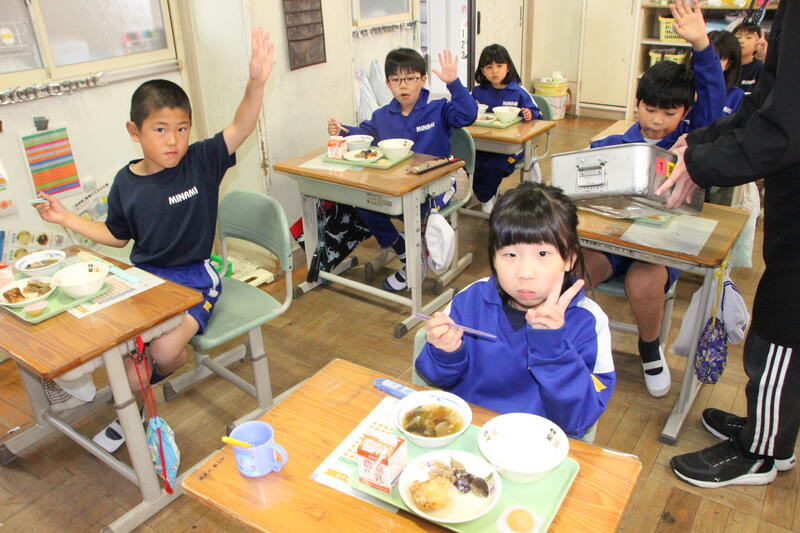 2-2給食02